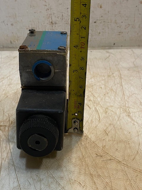 Monarch Hydraulics Directional Control Valve 878414 | 0970 | 110V50 .48AMP