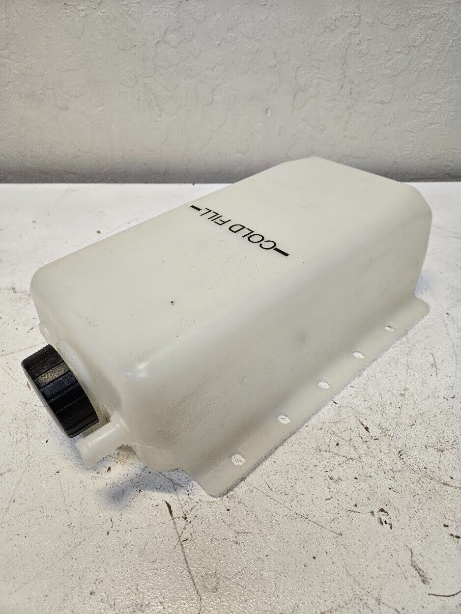 Coolant Overflow Tank 5 Quart 12"x6"x4"