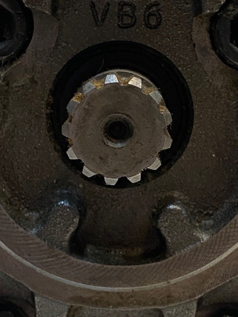 Sauer Danfoss Hydraulic Pump 16-02-052-909 | VB6