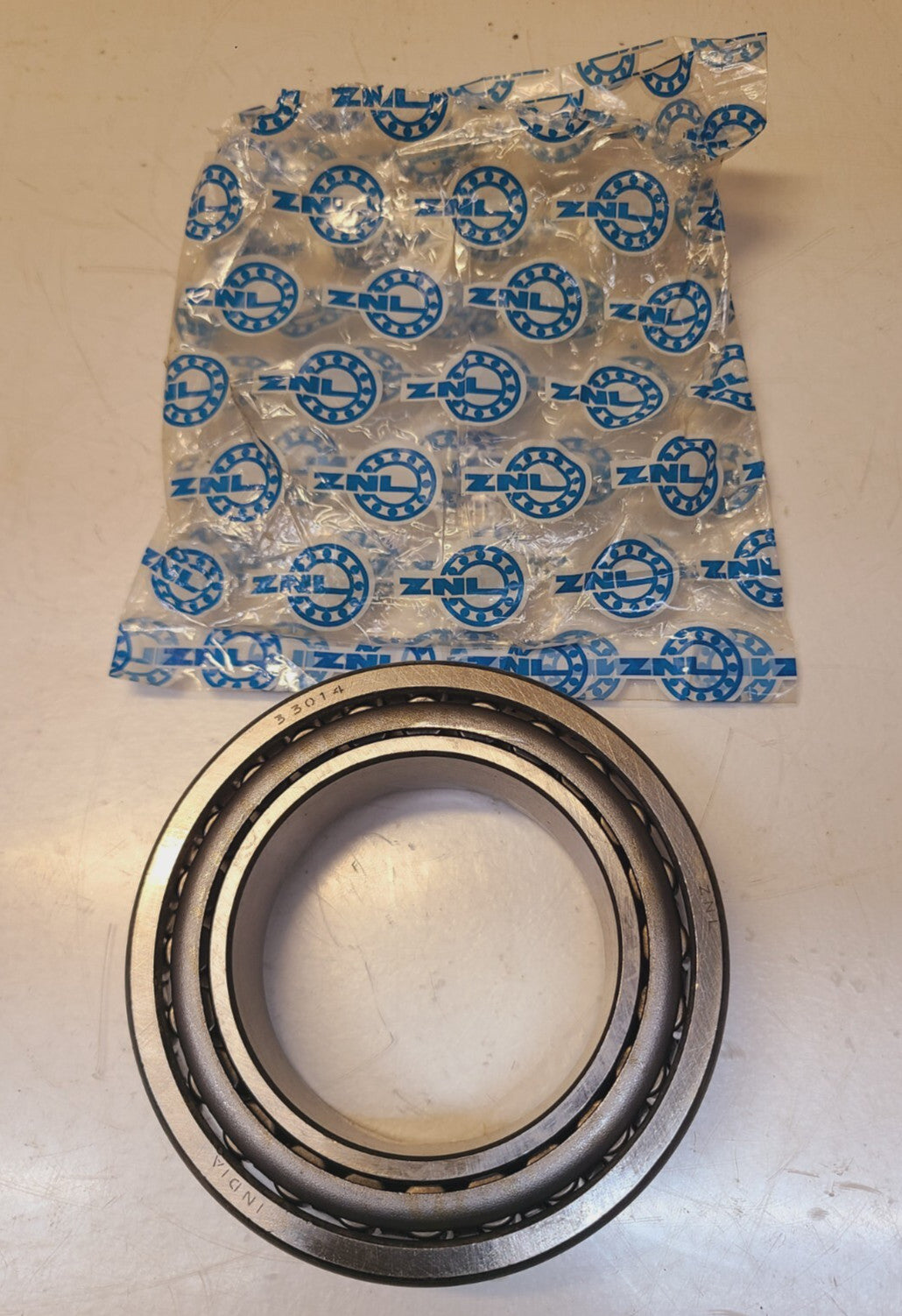 ZNL Tapered Roller Bearing 33014