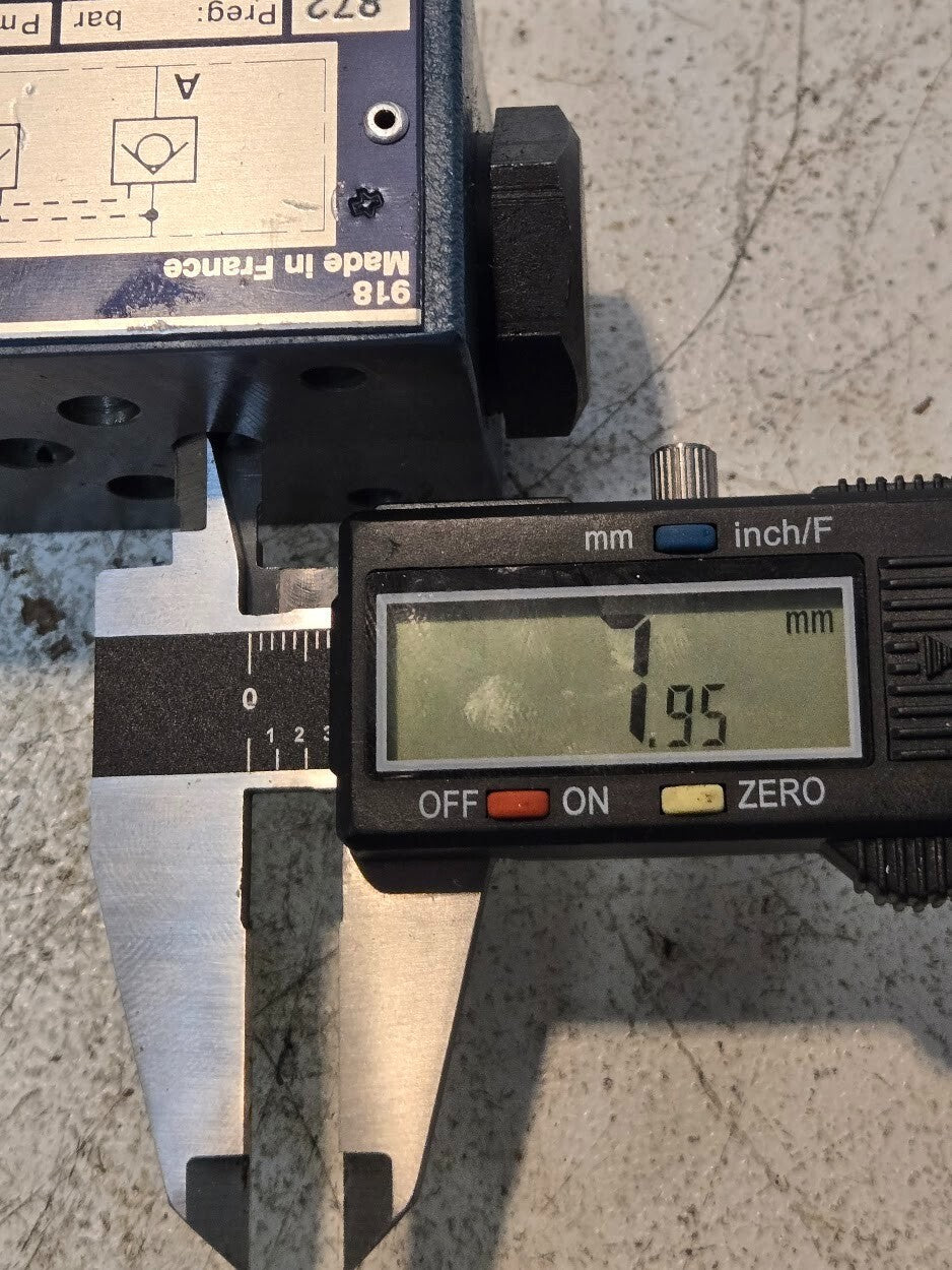 Bosch Manifold Check Valve 0 811 024 105 | 872 | Max Pressure 4500 PSI 315 Bar