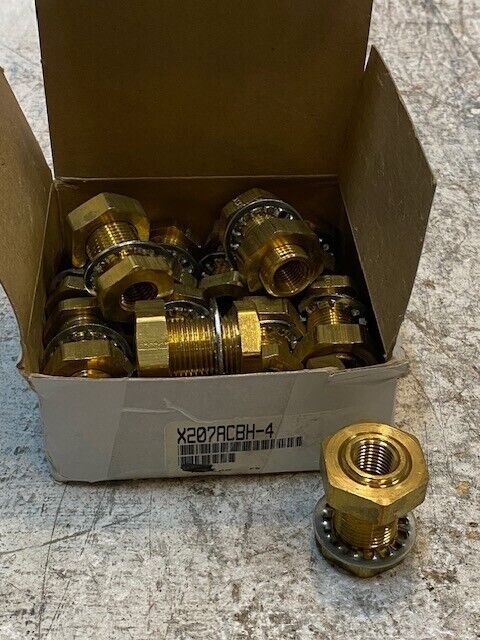 14 Quantity of Parker Brass Anchor Couplings X207ACBH-4 (14 Quantity)