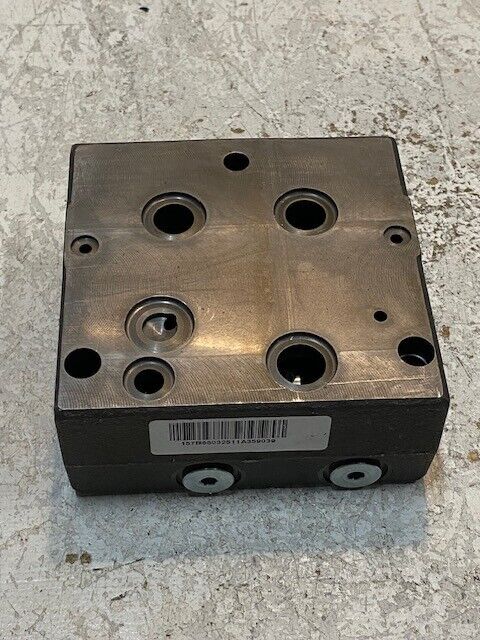 Danfoss Swing Pivot Module Hydraulic Valve Manifold 1234567890