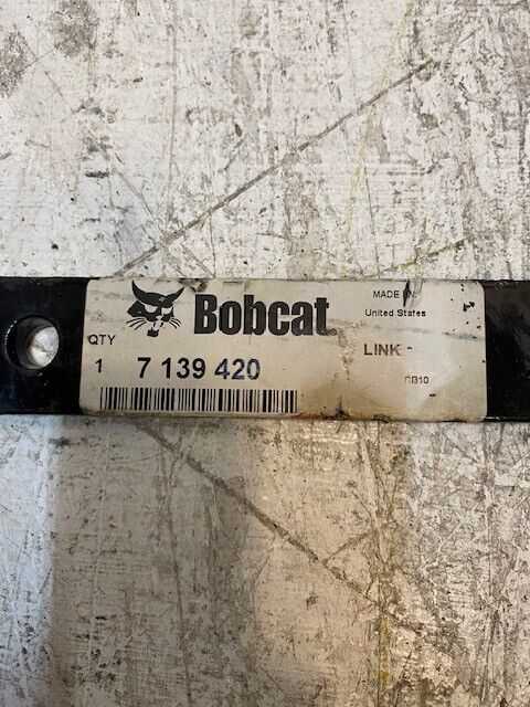 Bobcat Hand Control Link 7139420 | 23" Long