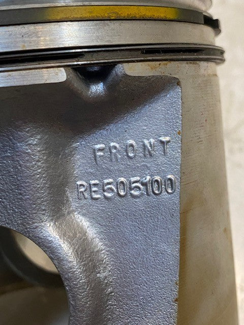 Piston Front RE505100 for John Deere | 106L21 A2 | 4" x 4" x 4" | 35mm Pin Hole