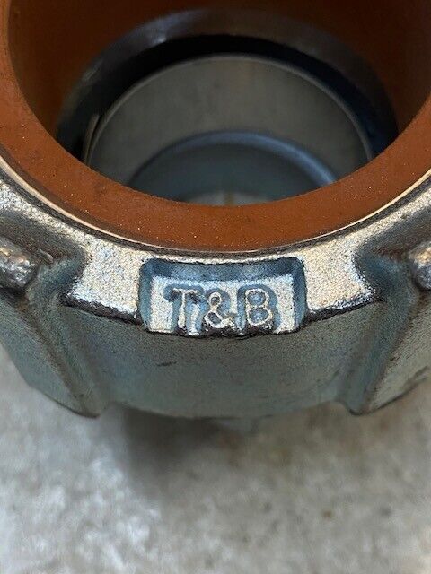 Thomas & Betts Cable Cord Connector 2" Jacketed Armor Cable 2-1/4" Grommet