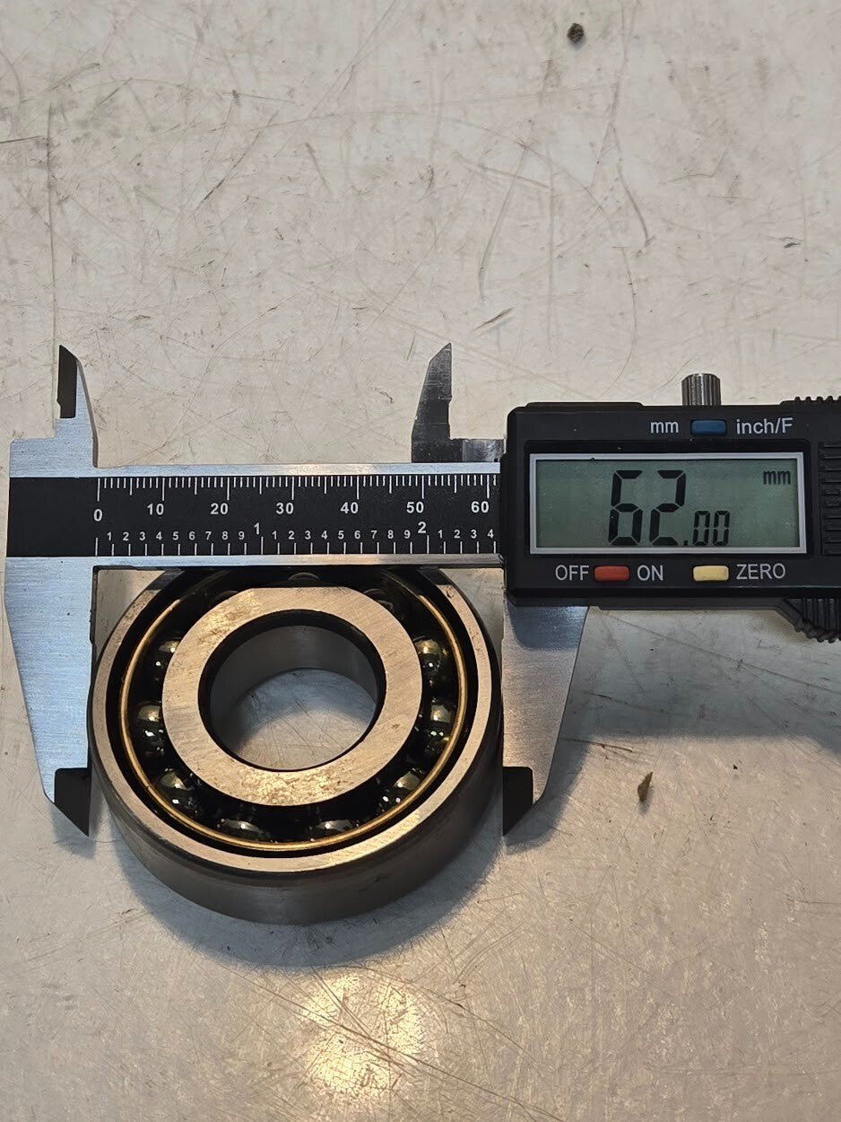 Fafnir 7305WN SU Ball Bearing | 7 M Lot 13541 | 62 mm OD 25 mm Bore 17 mm Wide
