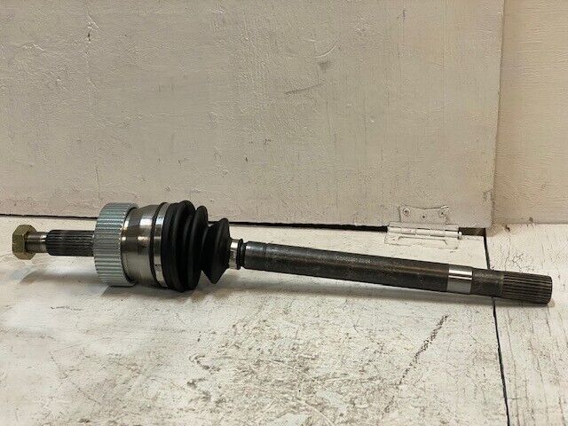 TRQ HWNV CSA82241 22/04 Front Driver Side Outer Axle Shaft