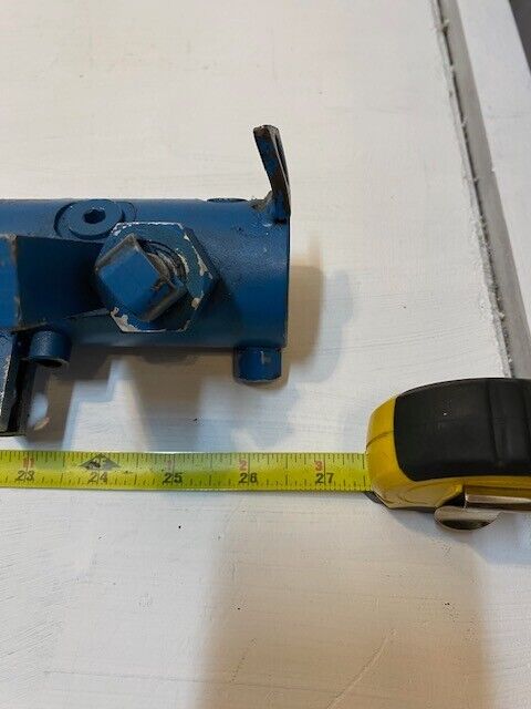 Hydraulic Cylinder, Blue, MK2165 26-1/2" Long 7-3/8" 21mm Shaft 51mm OD