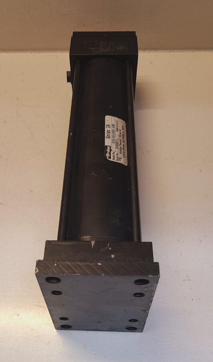 Parker Pneumatic Cylinder Heavy Duty Steel 02.50CH2AT39AC8.000 | EE163307A