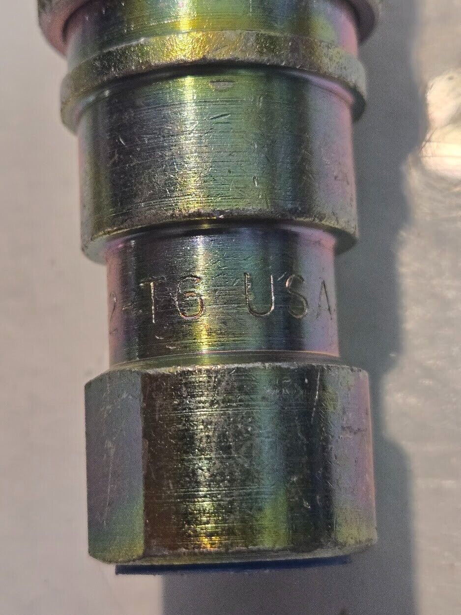 3 Quantity of Parker 60 Series H2-62-T6 Hydraulic Quick Connect Fittings (3 Qty)