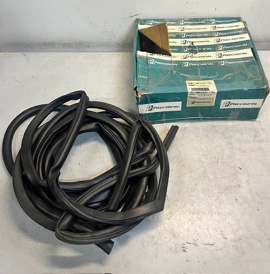 Door Weatherstripping Seal DWP 1110 67, 3951814-3 For GM Full Pickup Trucks