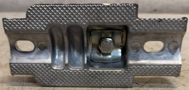 BannerSaver Street Pole Spring-Loaded Bracket 800-426-9496 Outdoor Fixture