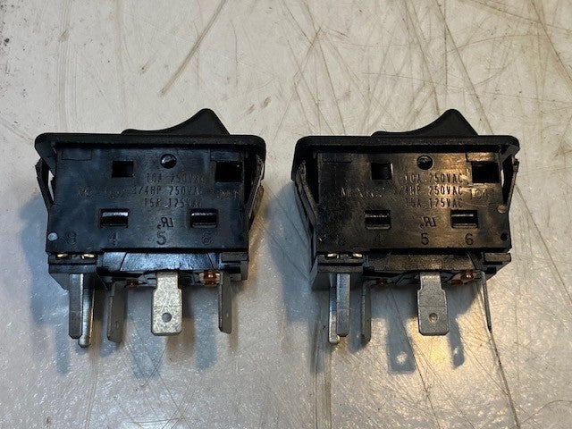 2 Qty of Eaton 1041 Rocker Switches 10A 250VAC 3/4HP 250VAC 15A 125VAC (2 Qty)