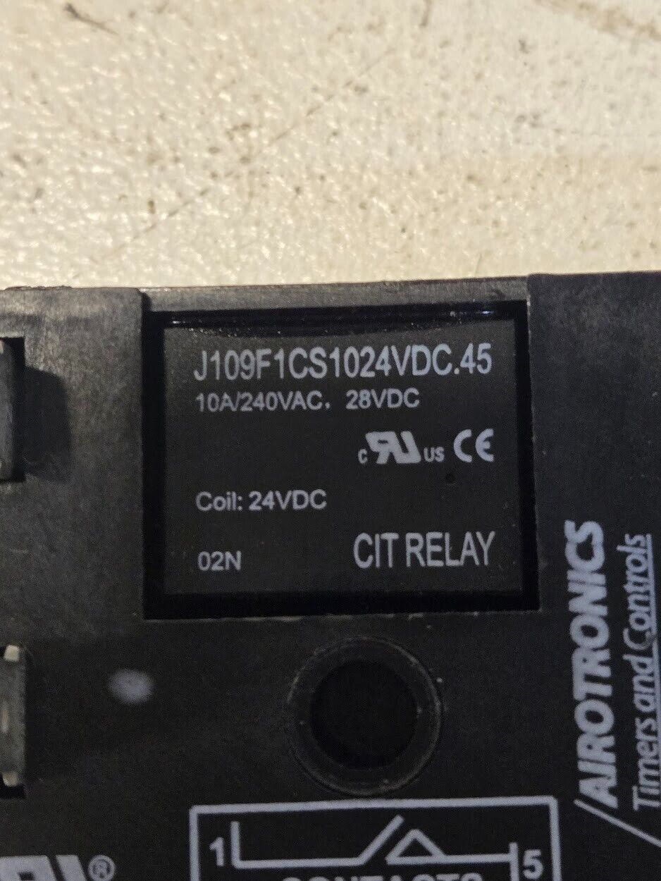 Airotronics TGC3180SC3HS2 Relay Socket 24Vac 10A | J109F1CS1024VDC.45