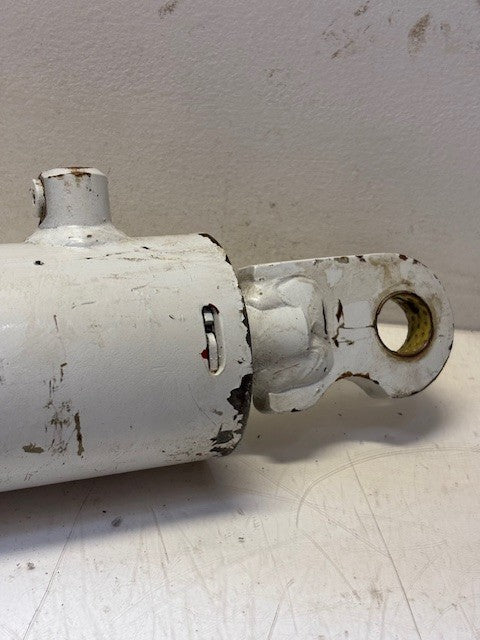 Hydraulic Single-Rod Cylinder 27" Long 3.5" Bore 1.5" Shaft