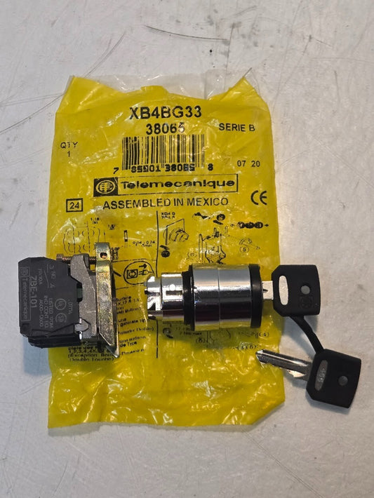 Telemecanique XB4BG33 Key Switch Selector | 38065 | 785901380658 | 2 Keys