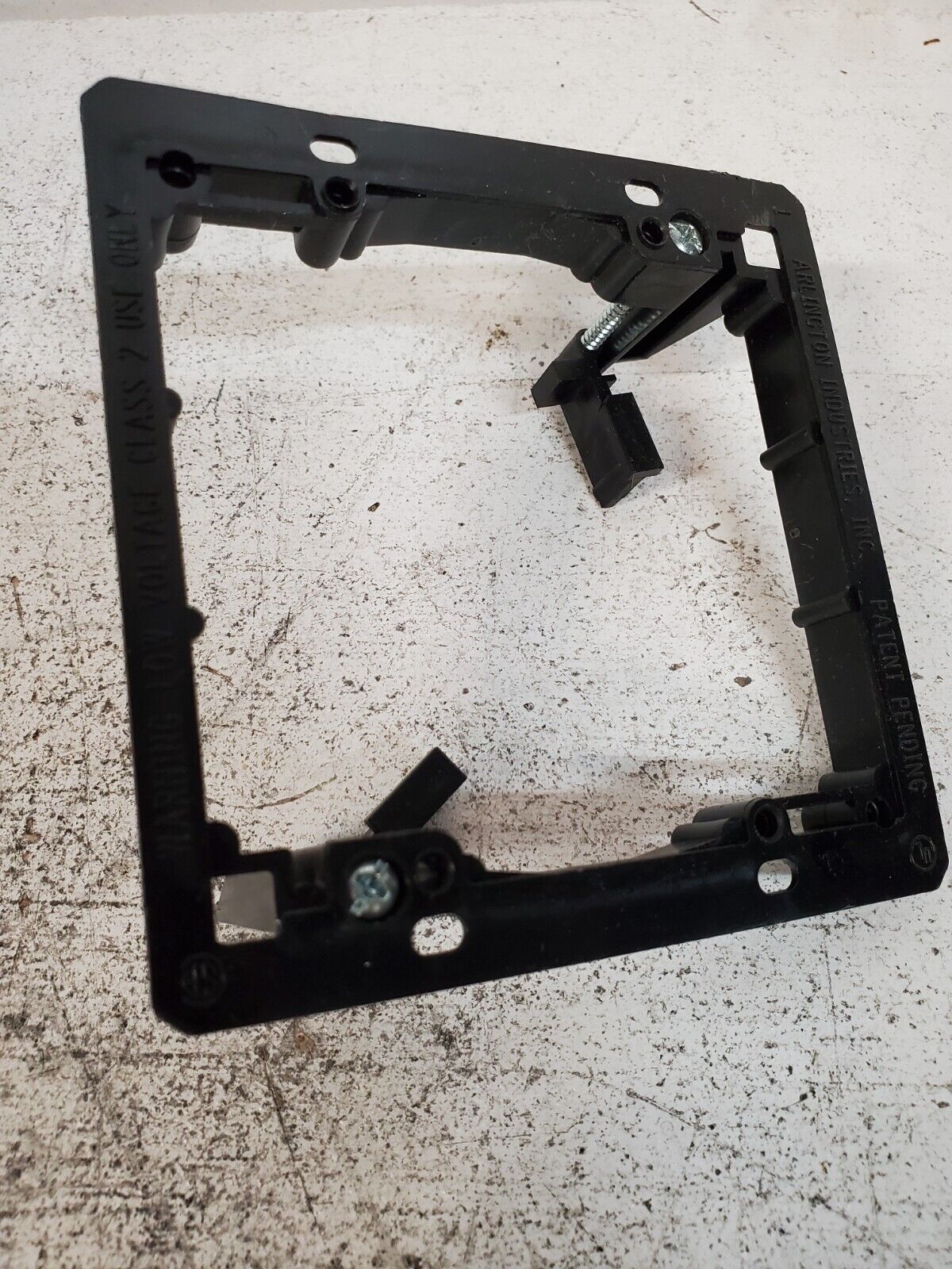 8 Qty Arlington Low-Voltage Mounting Brackets Class 2 (8 Qty)