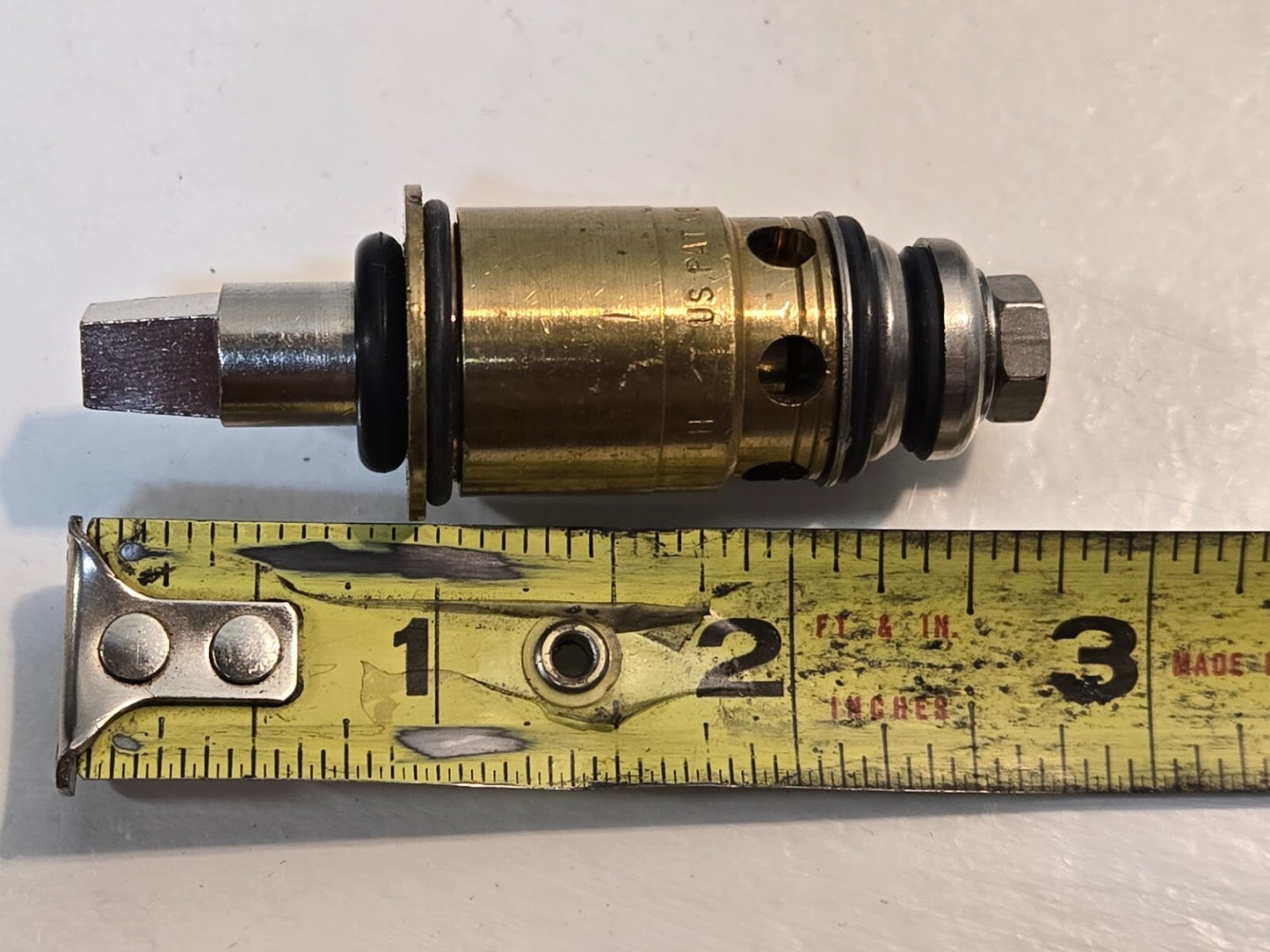 Quaturn LH Cartridge CHI-FAU-CO for Chicago Faucet Pat No. 5316039