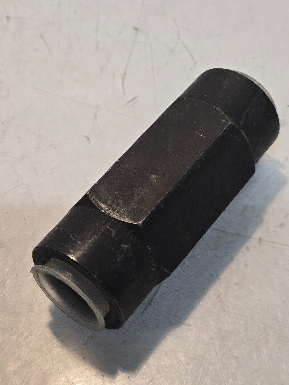 Check Valve CP-6P-05 | LHA A07 | 3.5" Long | 36 mm Hex | 3/4" NPT Thread Size