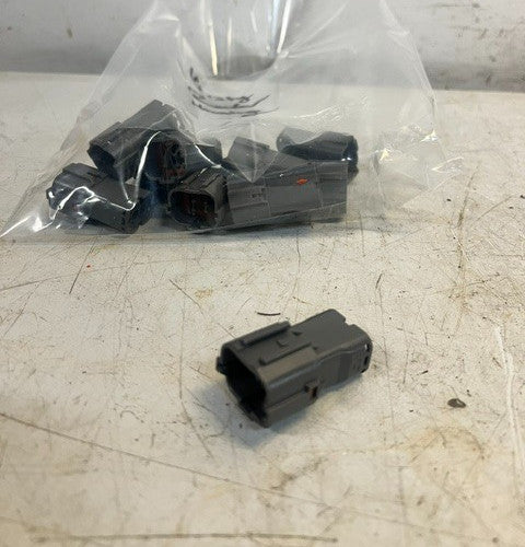 10 Quantity 6-Pin Automotive Electrical Connector Housing Replacements (10Qty)