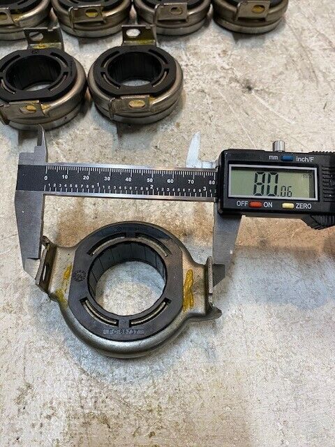 7 Quantity of Clutch Release Bearings FC68737 (7 Quantity)