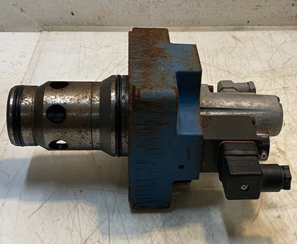 Vickers Proportional Hydraulic Control Valve 479600 | F001120641 | 515959
