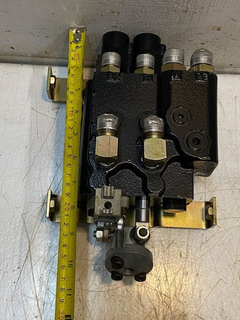 Hydraulic Control Valve Manifold B2, B1, IN, PB Hydraulic Valve Block Assembly