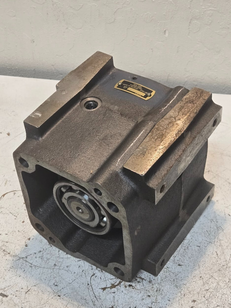 Twin Disc International KS-352 Clutchable Pump Mount PTO P10863A