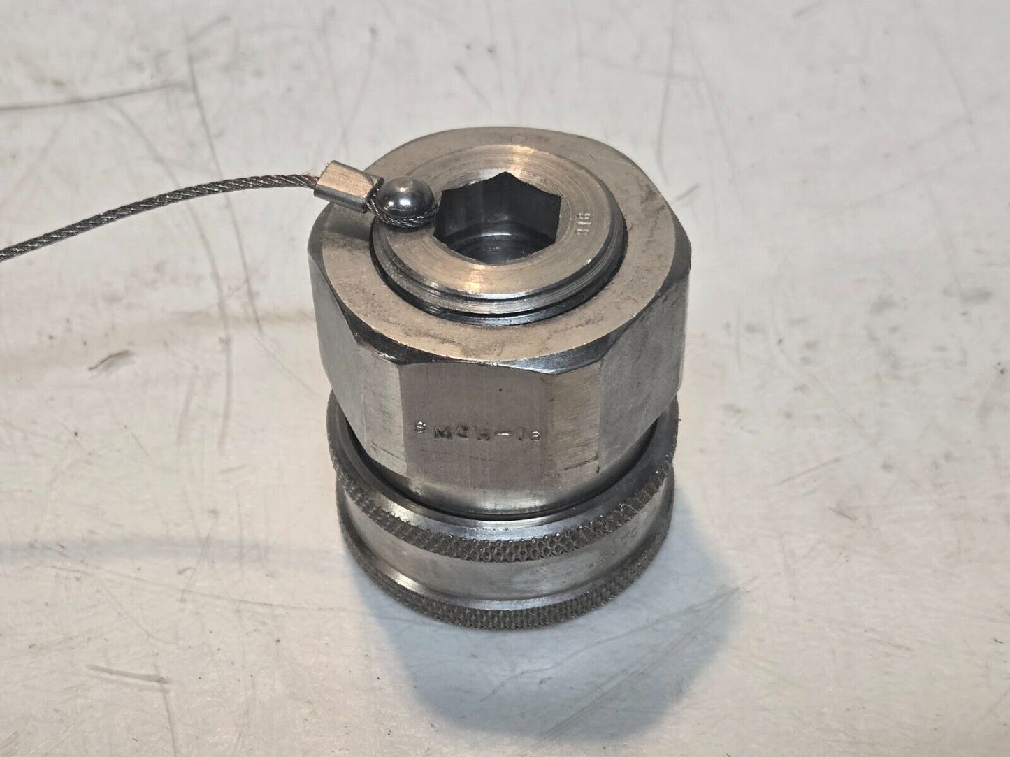 Snap-Tite SPHC-16 1" Female Quick Coupler | SMCH-16 | Stainless Steel | 1" FPT