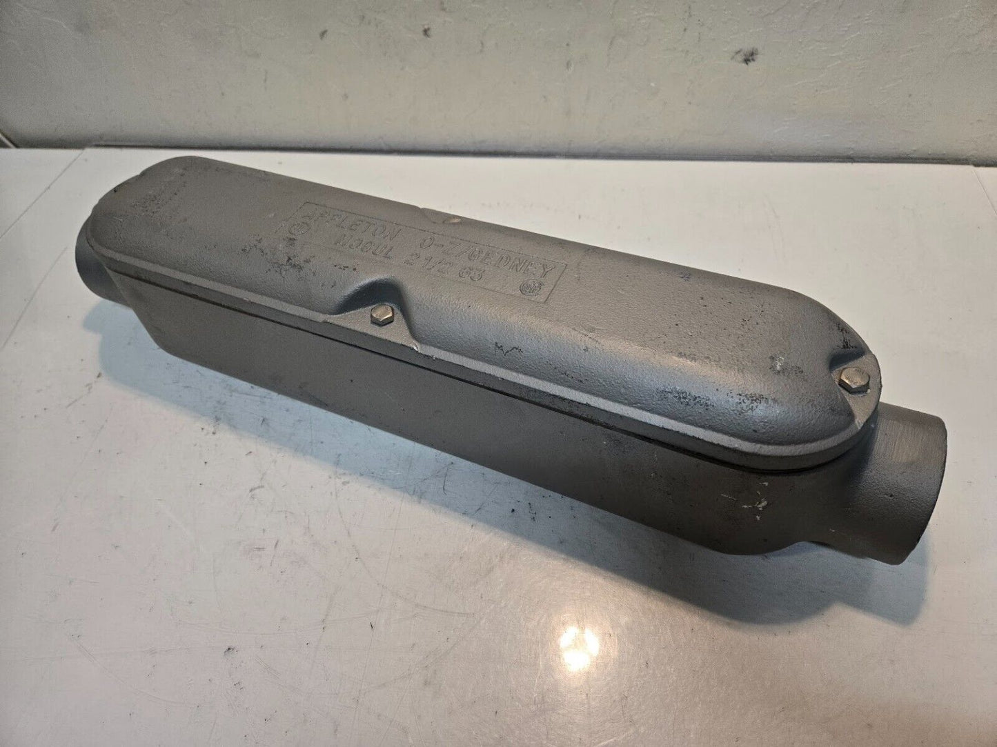 Appleton O-Z/Gedney Mogul 2 1/2 63 C Conduit Body 23.5" Long for 2-1/2" Conduit