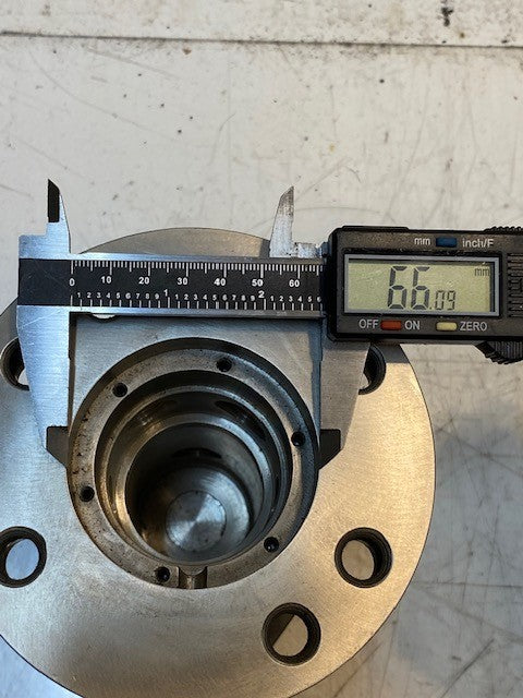 Flange Mounting Bushing Turbine Valve Drain 1504L | 40880 | 66mm Bore 5" OD