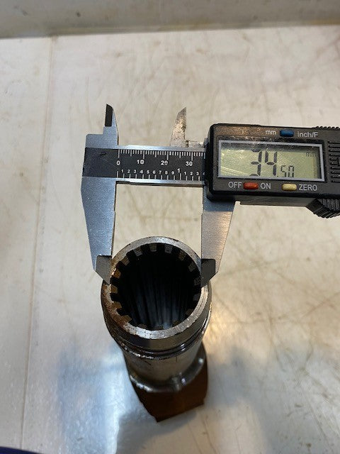 Heavy Duty Steel Driveshaft Slip End Yoke Part 04101A Driveline Component