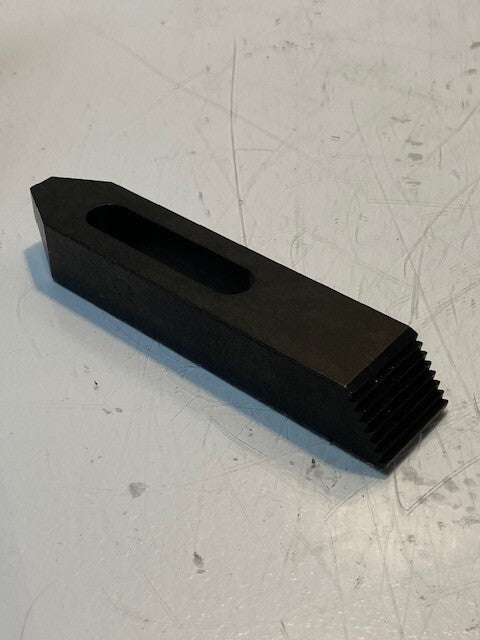 Gibraltar Clamp Strap Steel 1/2" Stud Tapered Nose 73083834 | 30506G