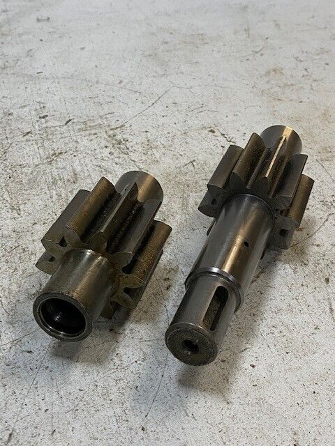 Commercial Shearing 3040-01-102-7577 Shaft & Gear Assembly DLA700-81-M-J548