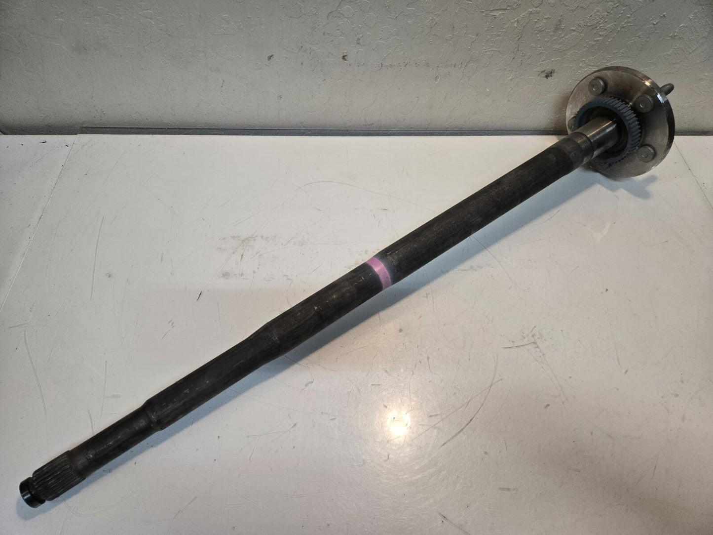 A48 Axle Shaft 1392R | 5x4.5 in Bolt Pattern | 32-7/8" Long | w/ ABS Sensor Ring