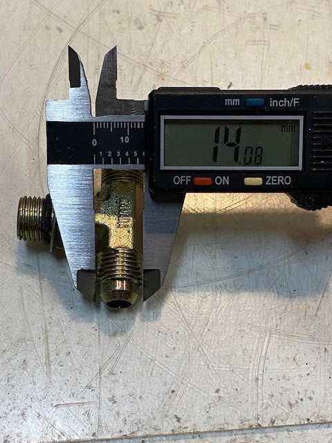 5 Quantity of Hydraulic Hose Tee Adapters 14mm Thread 54mm L 40mm W (5 Qty)