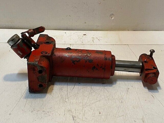 Vintage Hydraulic Unit Cylinder 30mm 4" Shaft 15" L 6-1/2" W 6" H