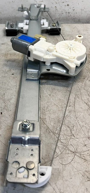 Bosch Power Window Regulator and Motor Assumbly Rear LH GMT920 | 98810-T9200