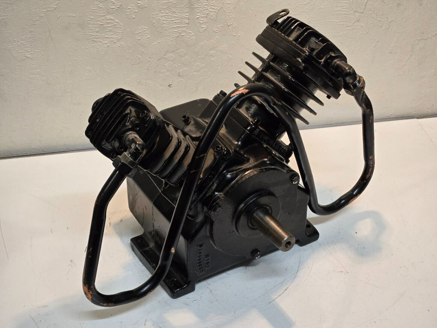 HS01000-1100 2-Stage Air Compressor Serial 061504393 28mm Input Shaft Diameter