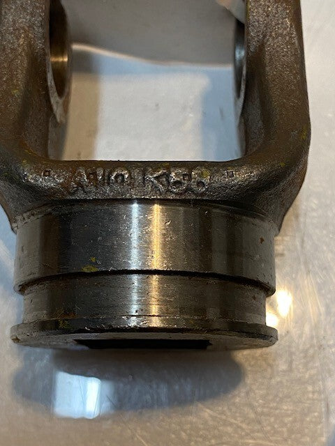 2 Quantity of Weasler 06511-3254 Yoke .675 Shaft .938/.9 Square (2 Quantity)