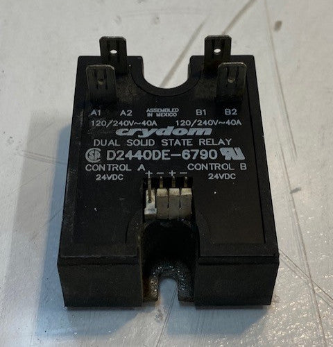 Crydom D2440DE-6790 Solid State Dual Voltage Relay 120/240V 40A USED