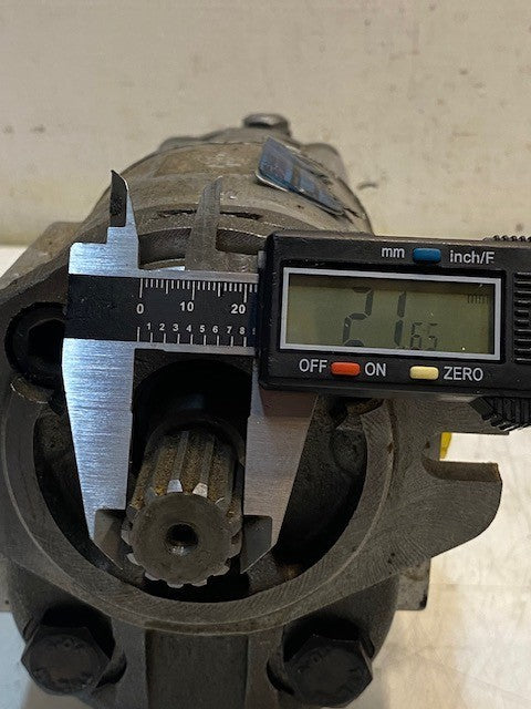 Sauer Danfoss Hydraulic Pump 16-02-052-909 | VB6