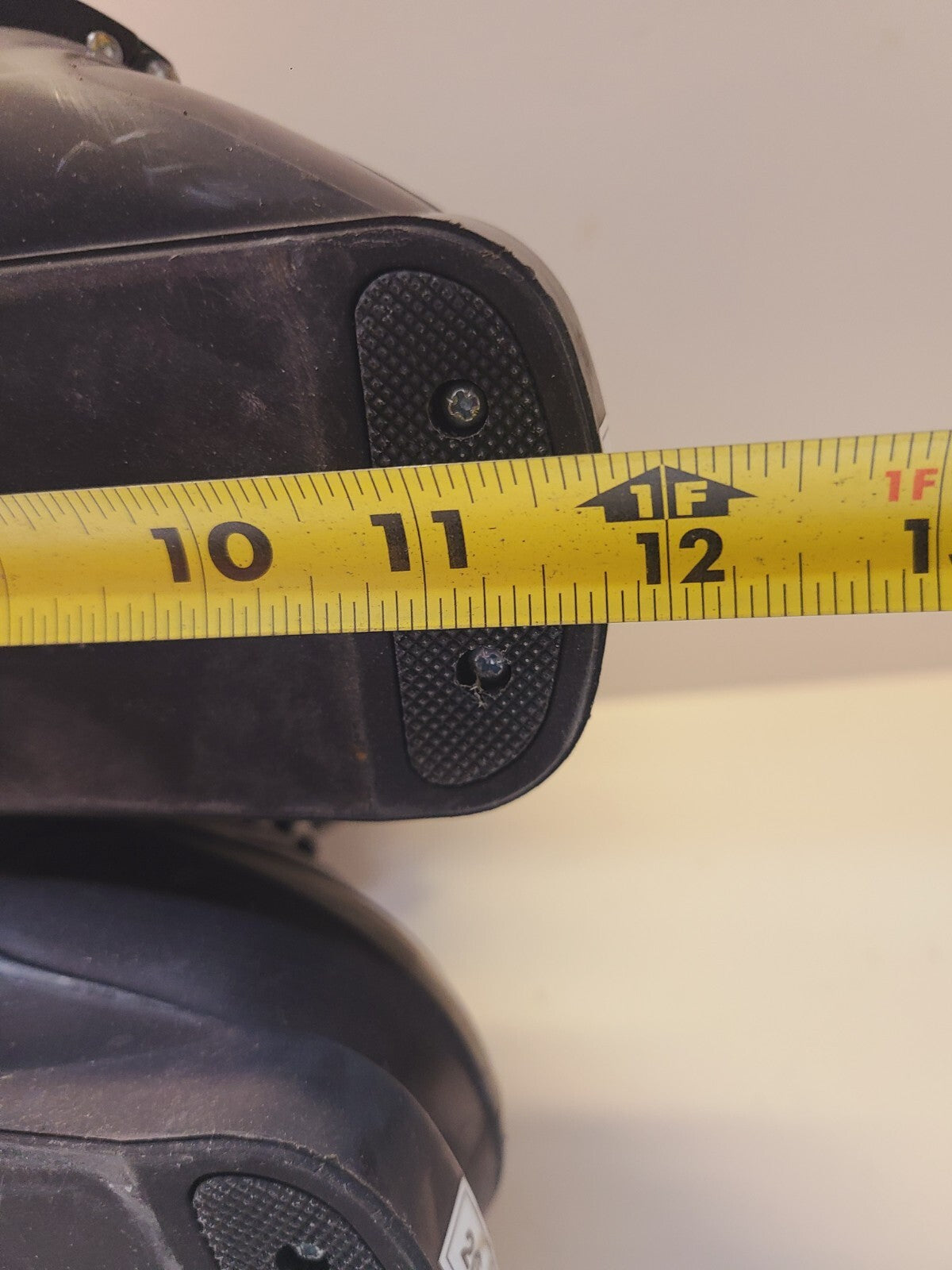 Lange Downhill Ski Boots Mid 5.6 | 3070088 | BLK 26.5 | C3070020S