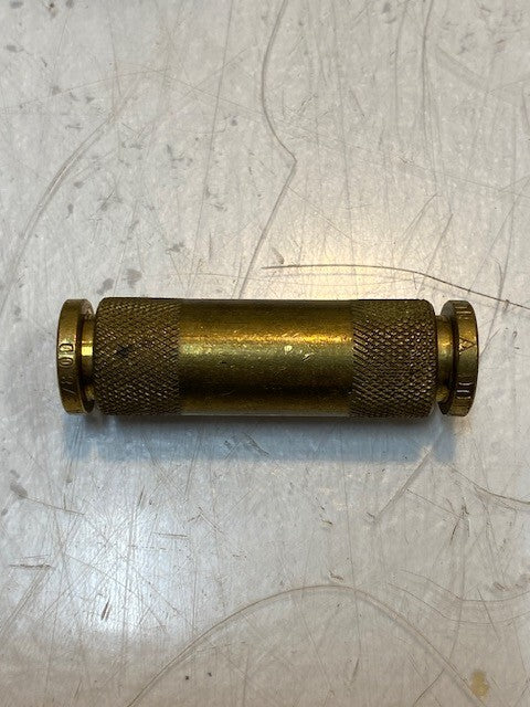 44 Quantity of Push-To-Connect Straight Fittings for Air Tubing 47mm L (44 Qty)