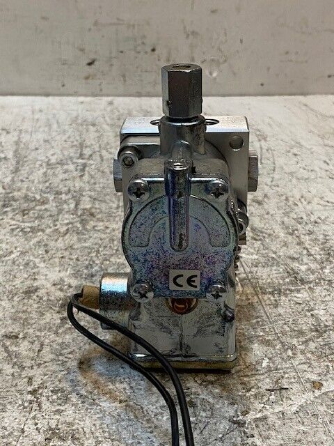 Parker Schrader Bellows Pilot Air Control Solenoid Valve N1952900153, K065903353