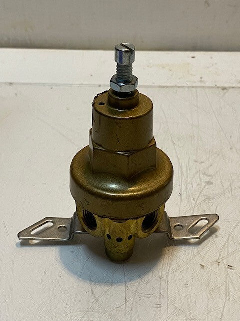 Taprite Fassco Series 5260 Compressed Gas Carbon Dioxide Regulator