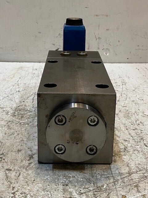 Vickers Solenoid Directional Valve DG4V32AMUH760 | 507848 | 5121