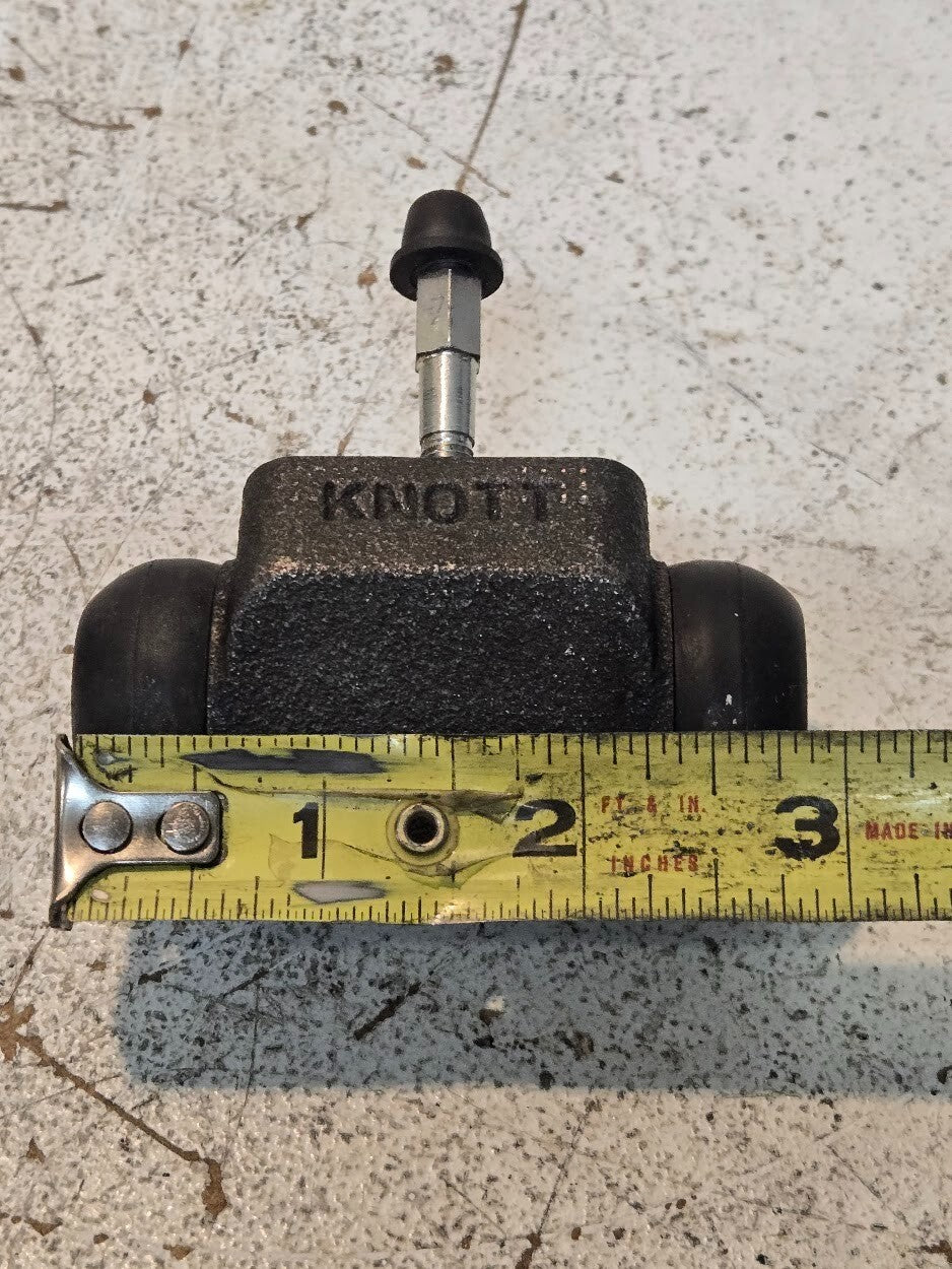 2 Quantity of Knott Brake Cylinders 27 1KN | 12 1KN (2 Quantity)