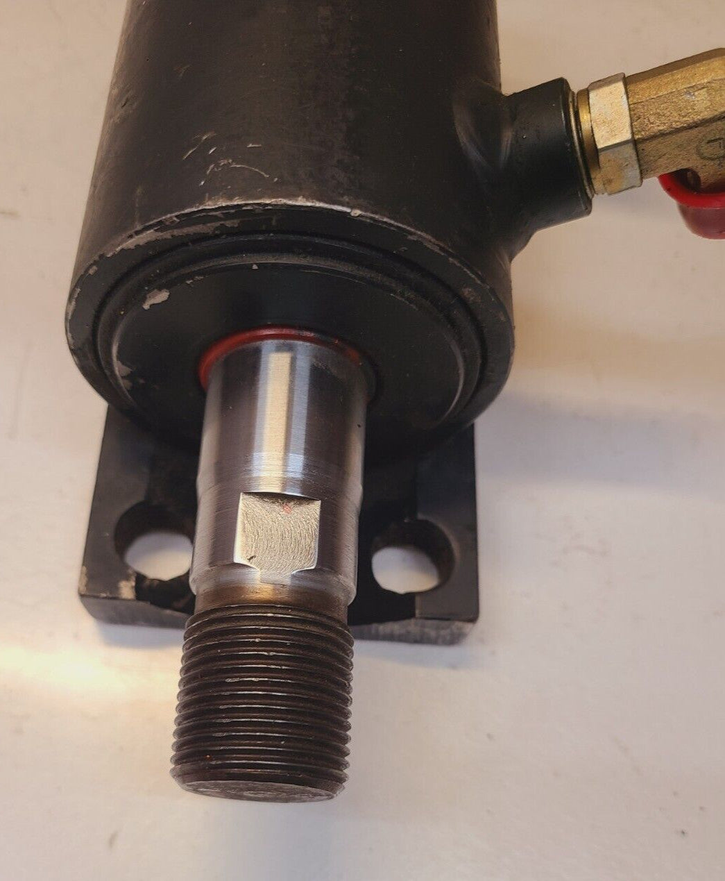 Clark Steering Cylinder with Support Base 9.5" x 3.5" | 13" Long
